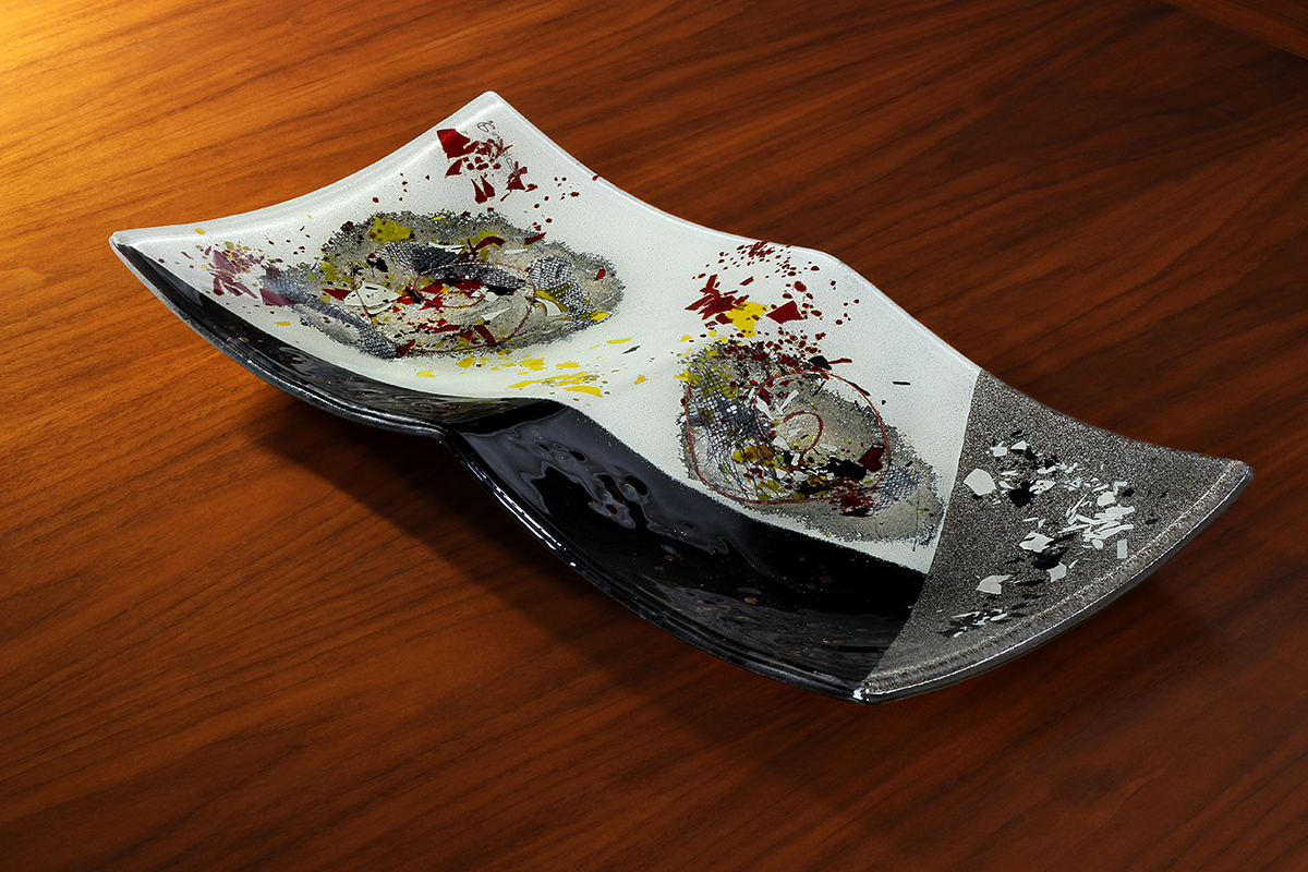 Black and white rectangular contemporary fused glass platter from the Zeus collection by Iris Glass