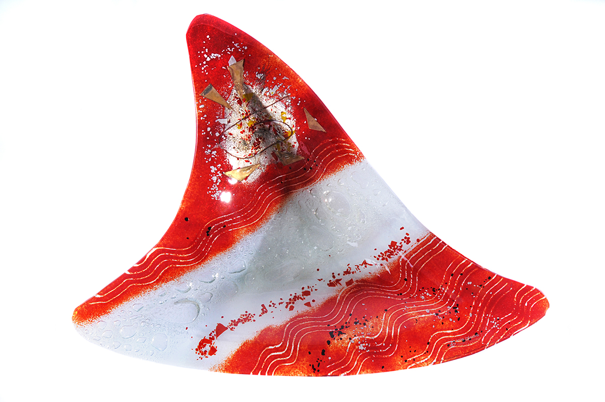 Red and white contemporary shark-fin fused glass platter from Hot Gates collection by Iris Glass